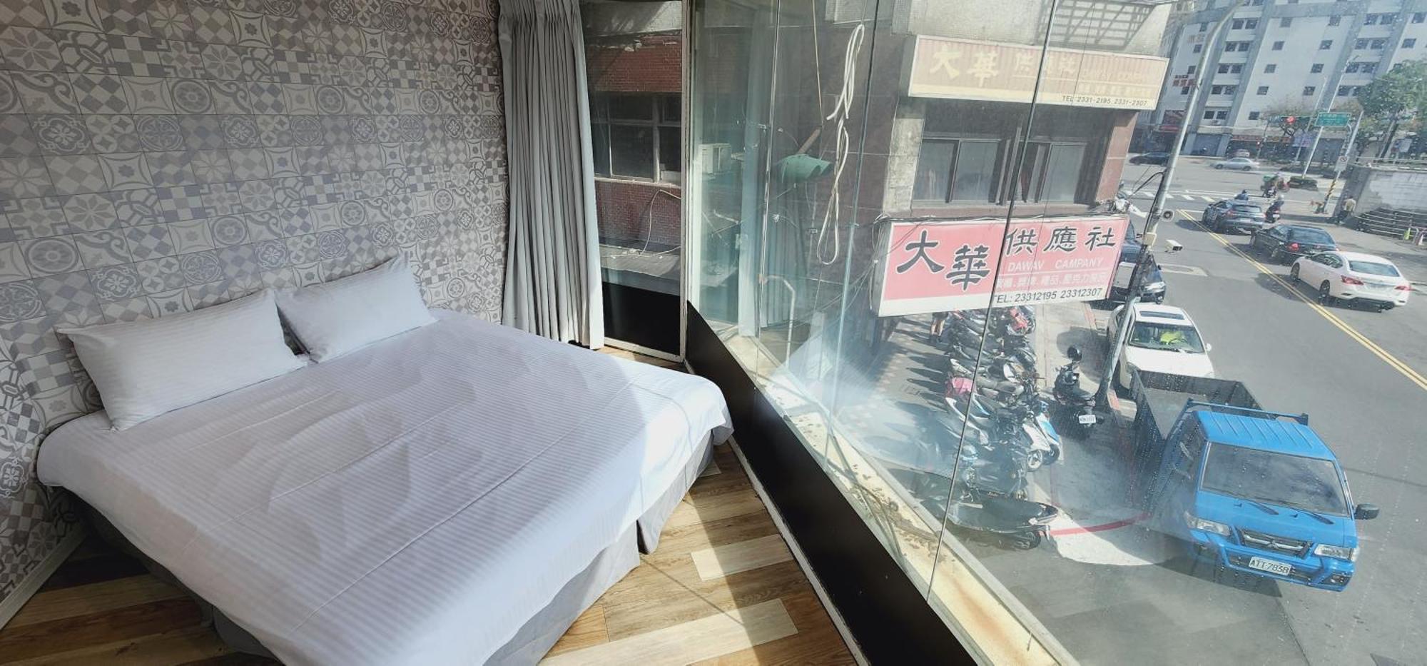 Cheers Loft Self Check-In Hotel Taipei Dış mekan fotoğraf